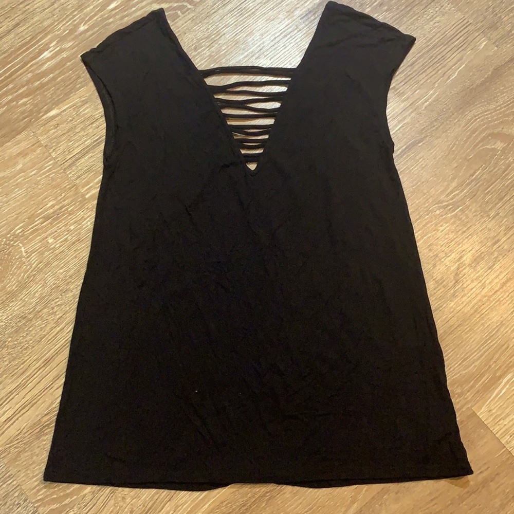 American Eagle Vneck Top